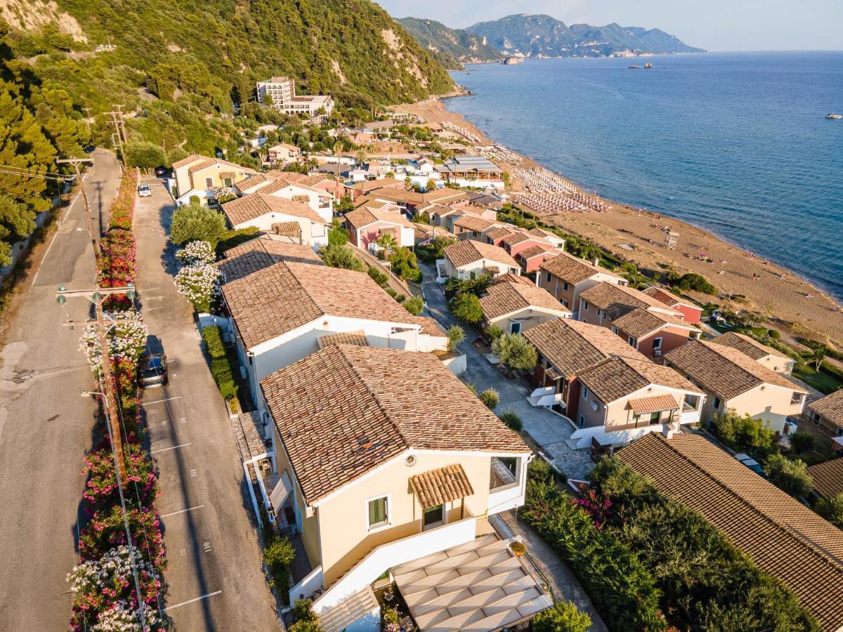 Kallopsia - Glifada Beach Menigos Resort By New Era Exterior photo
